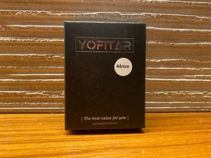 YOFITARのApple Watch ケース 外箱